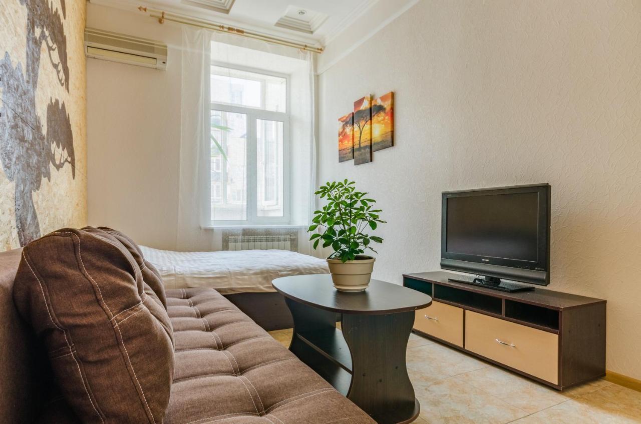 Хостел 17 Kiev Extérieur photo